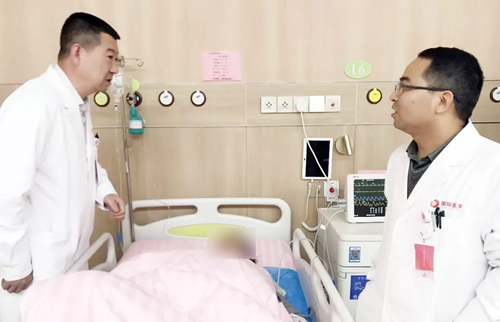 三秦網(wǎng)報道—西安國際醫(yī)學中心醫(yī)院成功實施首例經(jīng)鼻內(nèi)鏡鼻腔淚囊吻合術(shù)