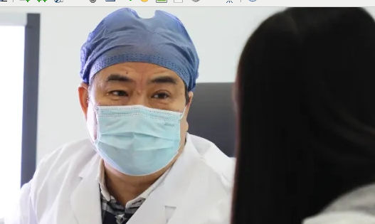 戰(zhàn)疫是英雄 救治是楷?！靼矅H醫(yī)學(xué)中心醫(yī)院支援湖北醫(yī)療隊(duì)隊(duì)員返崗工作干勁十足