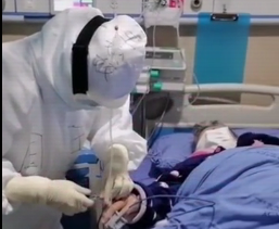 奶奶，我來(lái)為您剪指甲