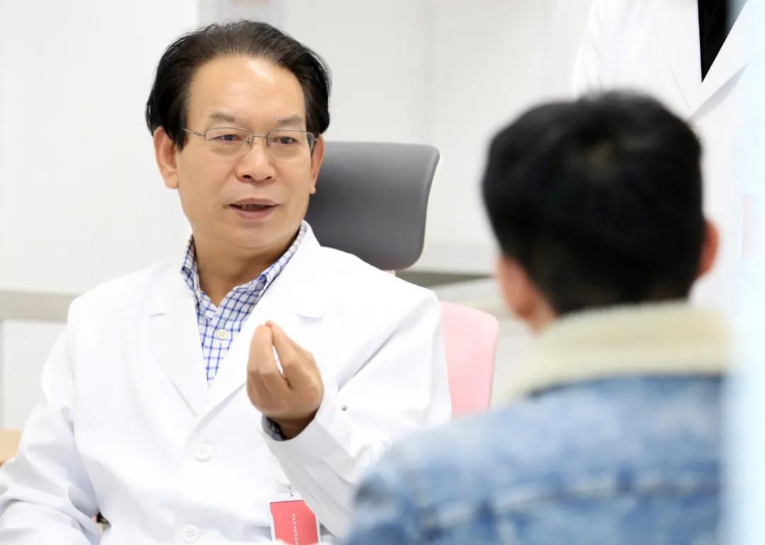 大醫(yī)之道4｜南克?。鹤尰颊哂凶饑?yán)的生活