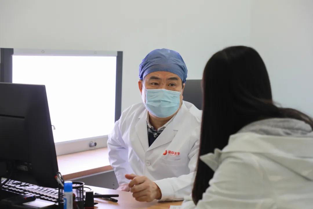 大醫(yī)之道⑥｜千萬里，我追尋著你——三秦最美醫(yī)務(wù)工作者吳昌歸教授寫意