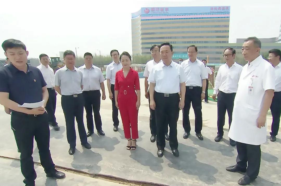 省委常委、市委書記王浩親臨西安國際醫(yī)學(xué)中心醫(yī)院檢查指導(dǎo)健康西安建設(shè)工作