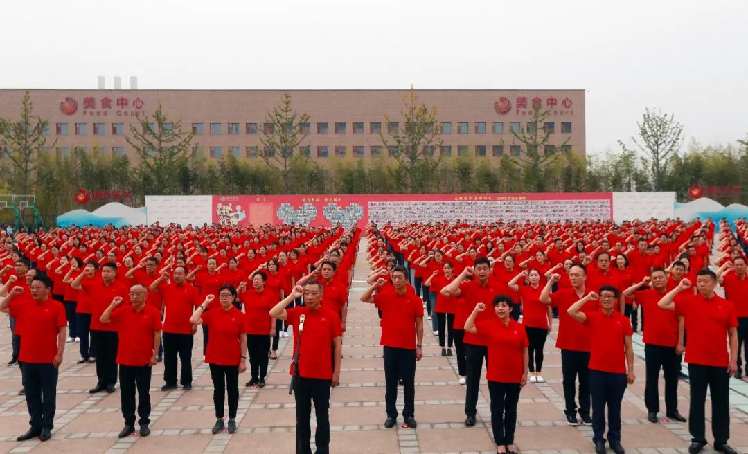 三秦網(wǎng)—凝聚共識(shí)戮力前行 乘勢(shì)而上擘畫未來 西安國(guó)際醫(yī)學(xué)中心醫(yī)院開診一年創(chuàng)多個(gè)生命奇跡