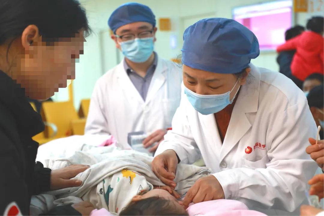 小兒高熱暈厥，這個(gè)穴位一針見效！