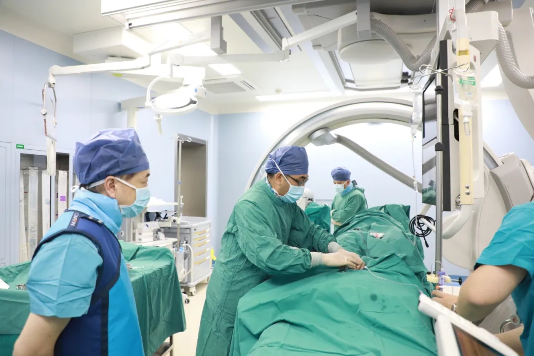 五一勞動(dòng)最光榮｜向佑護(hù)健康的白衣天使致敬！