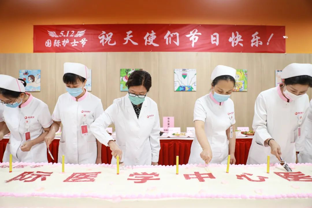 5·12國際護士節(jié)系列活動之三|今天，讓所有鮮花為她們綻放！