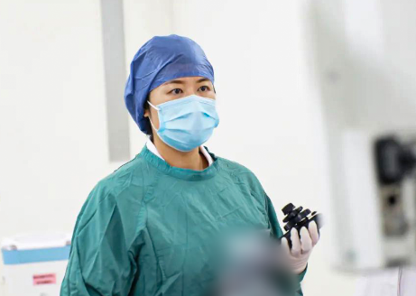 小“窗口”挖大瘤子，微創(chuàng)治療解決患者困擾