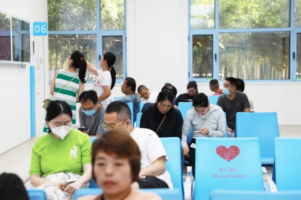 關(guān)愛呼吸健康！這場公益篩查活動傳遞溫暖與希望