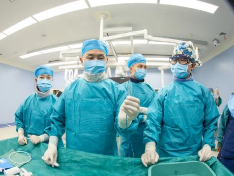 高血壓微創(chuàng)介入診療取得突破！我院成功實(shí)施經(jīng)皮腎動(dòng)脈去交感神經(jīng)術(shù)