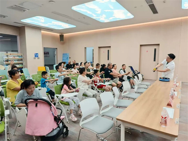 愛在音符中流淌，希望在指尖處傳遞——直擊腦癱多學(xué)科義診現(xiàn)場